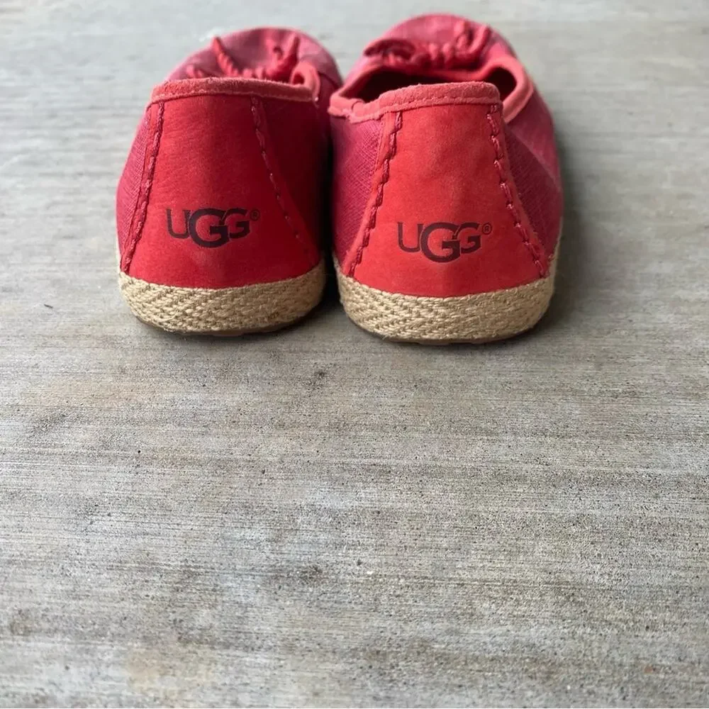 UGG Red canvas Espadrille slip on loafer with Decorative Bows size 8.5 women